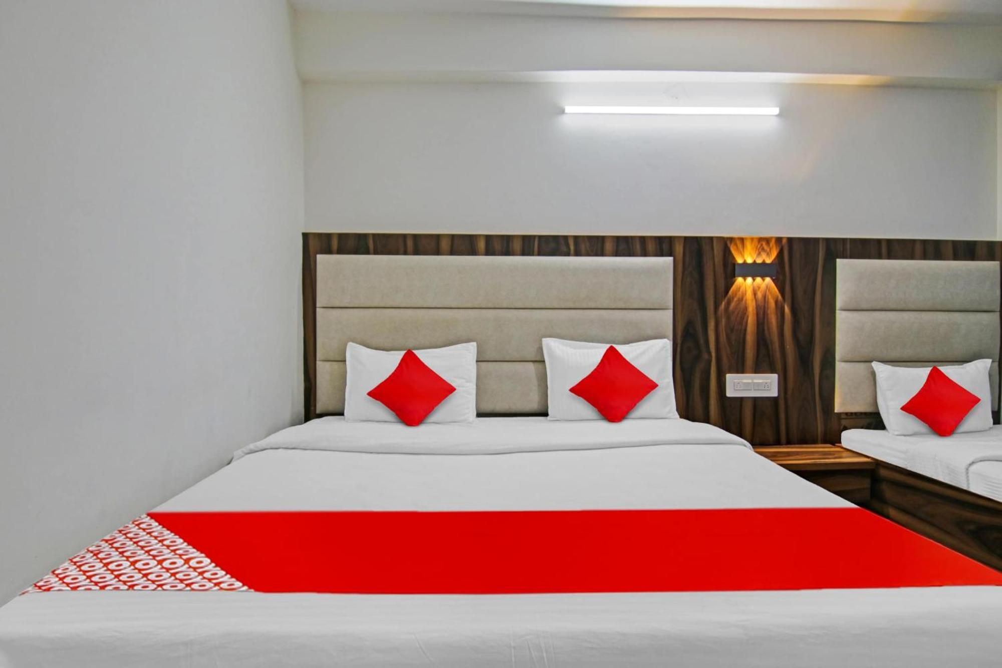 Hotel O Alfa Manāli Buitenkant foto
