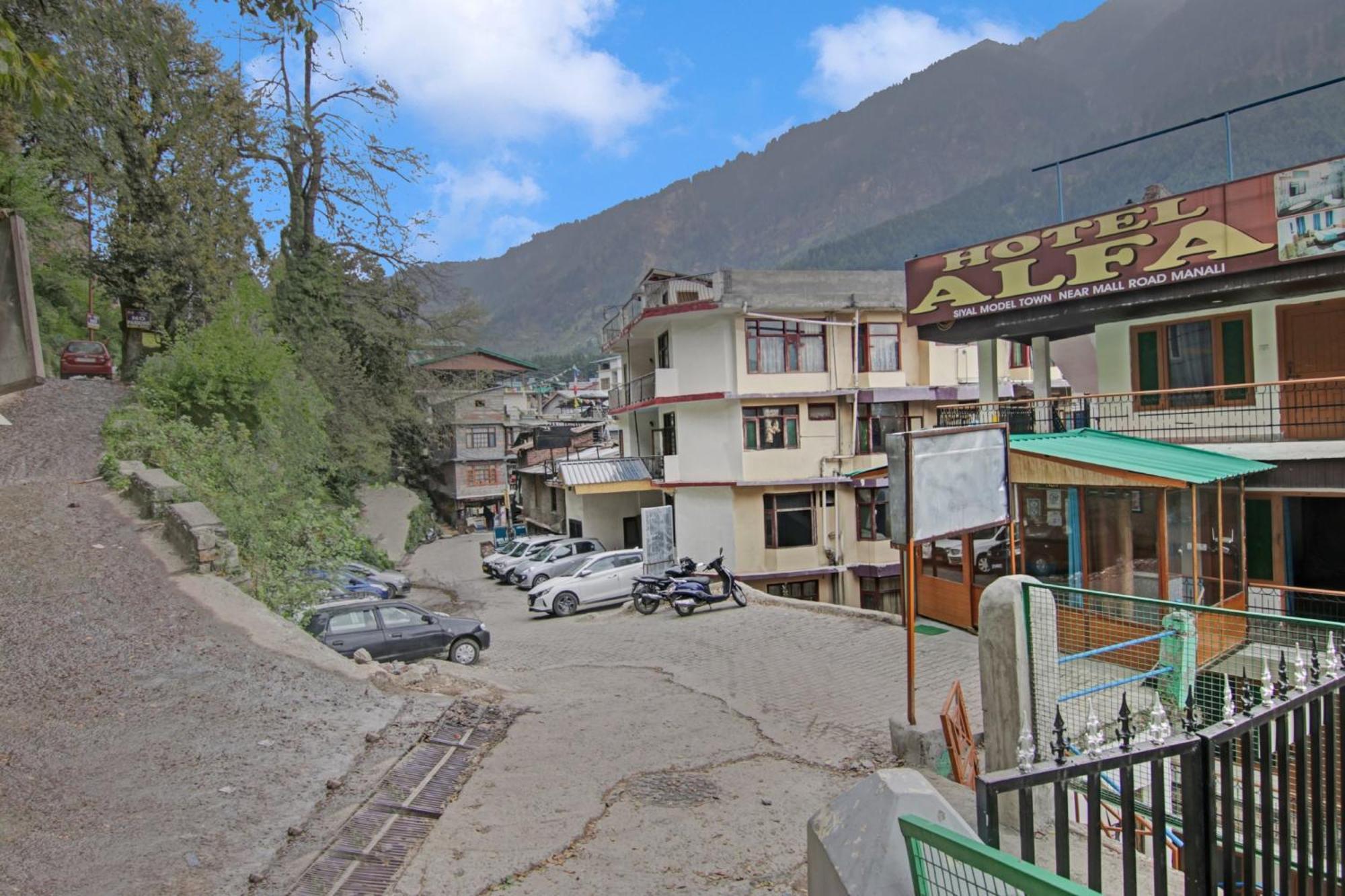 Hotel O Alfa Manāli Buitenkant foto